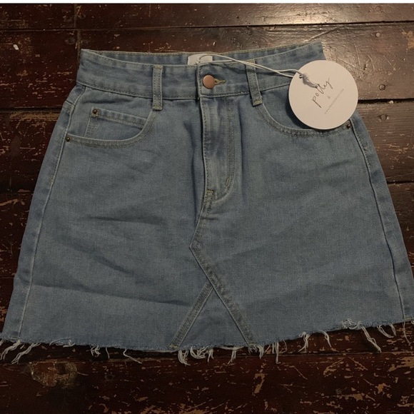 Princess Polly Hallie denim mini skirt! - Picture 2 of 3